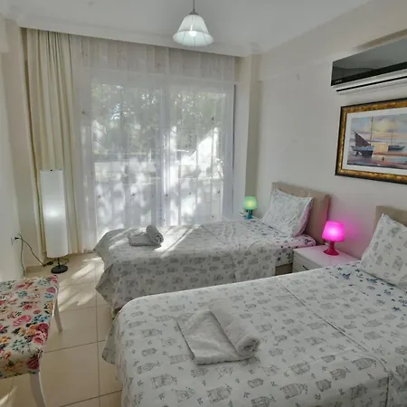 Overland Premium Apartman *