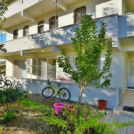 Overland Premium Apartman *